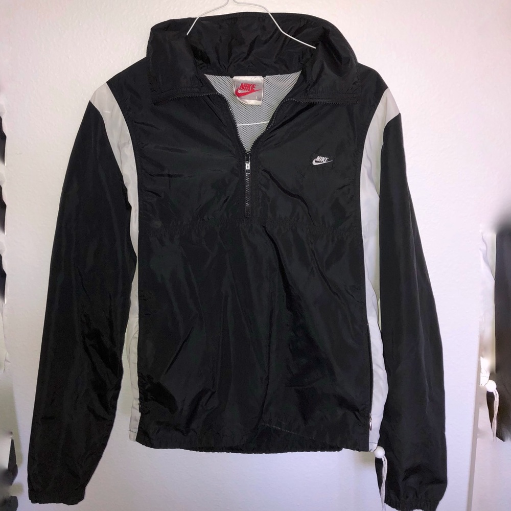 ⚡️VINTAGE NIKE WINDBREAKER⚡️